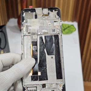 MOTO G84