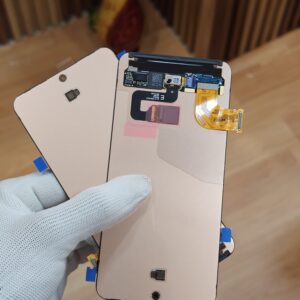 SAMSUNG S24