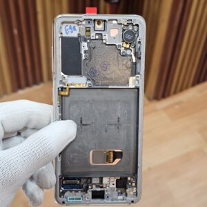 SAMSUNG S21