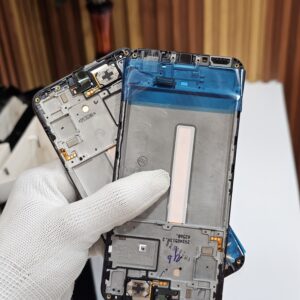 SAMSUNG A25