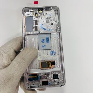 SAMSUNG S22 SILVER